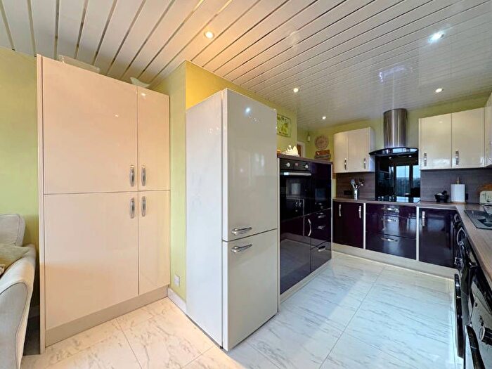 2 Bedroom Detached Bungalow For Sale In Fleetwood Road, Fleetwood, FY7