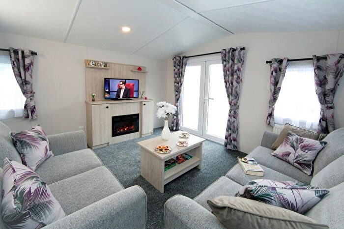 2 Bedroom Caravan For Sale In Carnforth, Lancashire, LA6