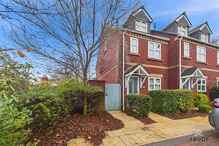 3 Bedroom Semi Detached House To Rent In Park View Close, Stretton, Burton On Trent, DE13