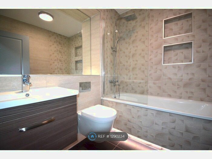 1 Bedroom Flat To Rent In Elmwood Avenue, Feltham TW13