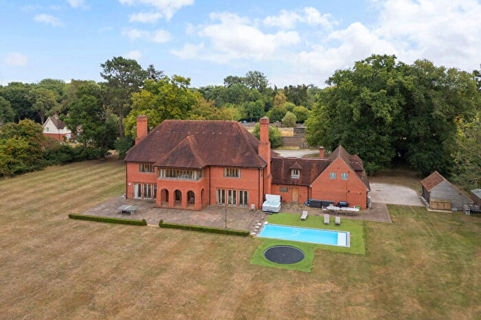 4 Bedroom Detached House To Rent In Champneys Health Resort, Tring, HP23