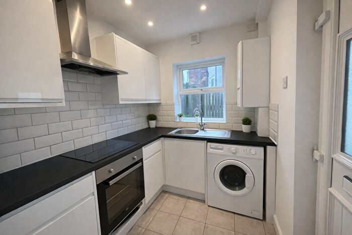 3 Bedroom House To Rent In Shoreham Street, Sheffield, S1