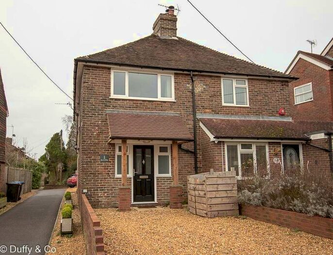 3 Bedroom Semi-Detached House To Rent In St. Johns Road, Haywards Heath, RH16