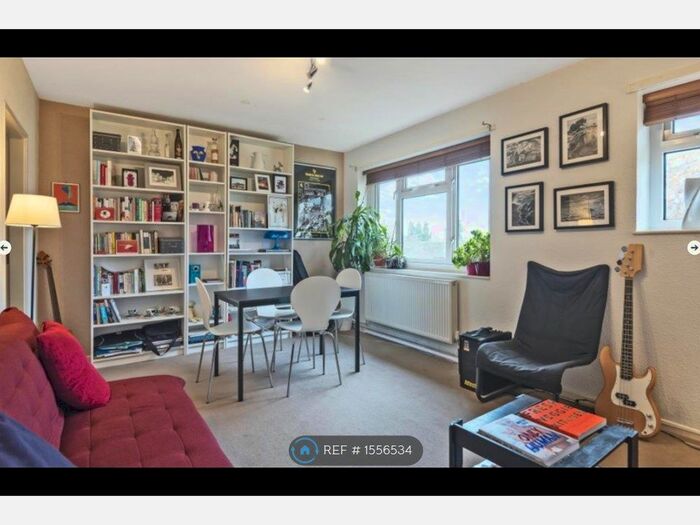 2 Bedroom Flat To Rent In Barns Road, Oxford, OX4