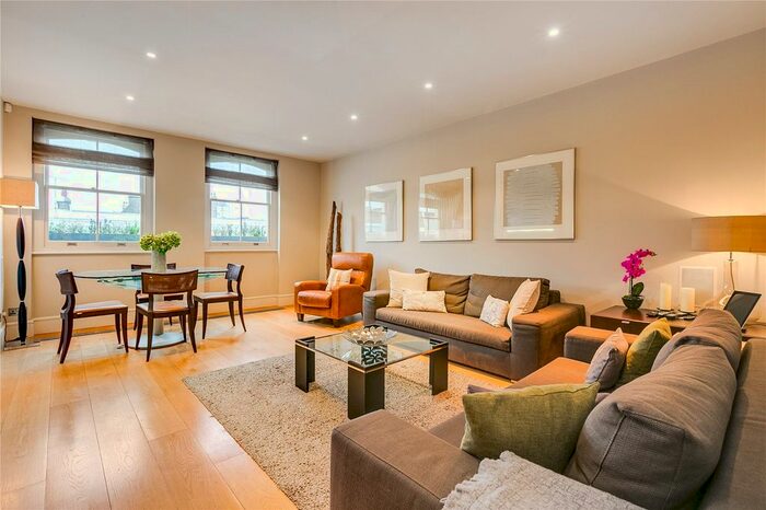 2 Bedroom Flat To Rent In Cornwall Gardens, South Kensington, London, SW7