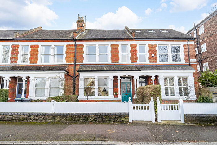 5 Bedroom Terraced House For Sale In Dickenson Road, Crouch End, N8