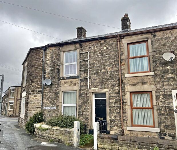 2 Bedroom Terraced House For Sale In Railway Street, Hadfield, Glossop, SK13