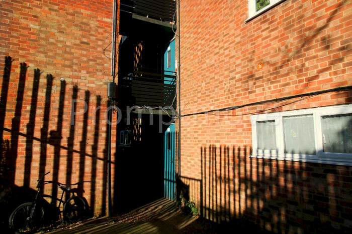 Studio To Rent In Farley Lodge, Ruthin Close Luton, LU1