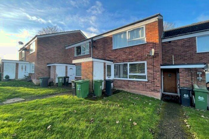 1 Bedroom Maisonette To Rent In Ribble Close, Worcester, WR5
