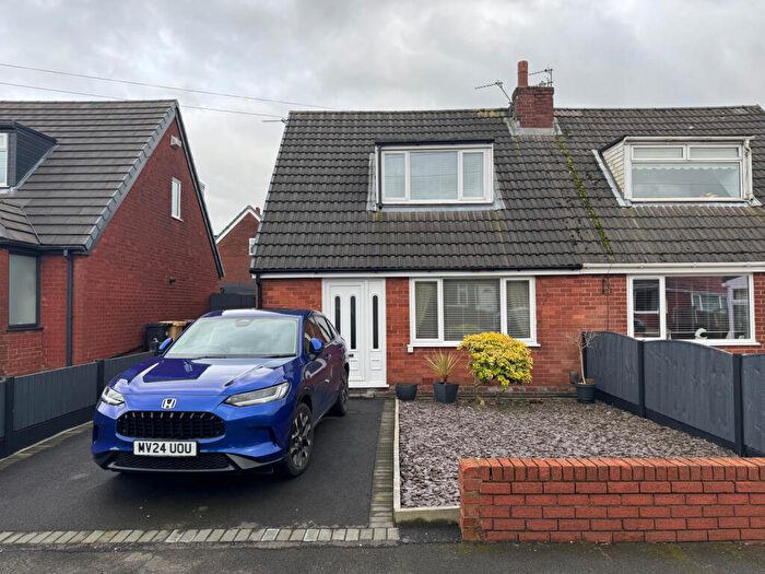 2 Bedroom Semi-Detached Bungalow For Sale In Blackhorse Avenue, Blackrod, BL6