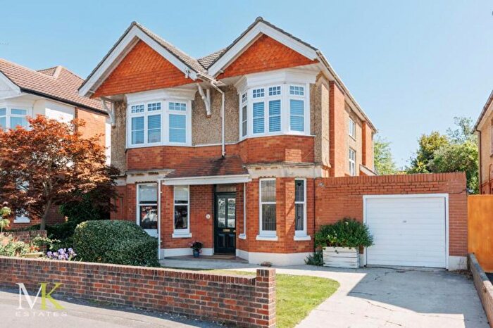 5 Bedroom Detached House For Sale In Richmond Park Crescent, Bournemouth, BH8