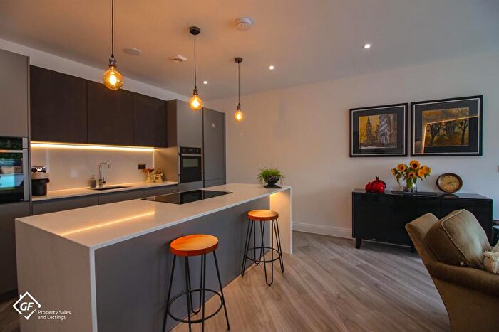 3 Bedroom Apartment For Sale In Broadway, Morecambe, LA4