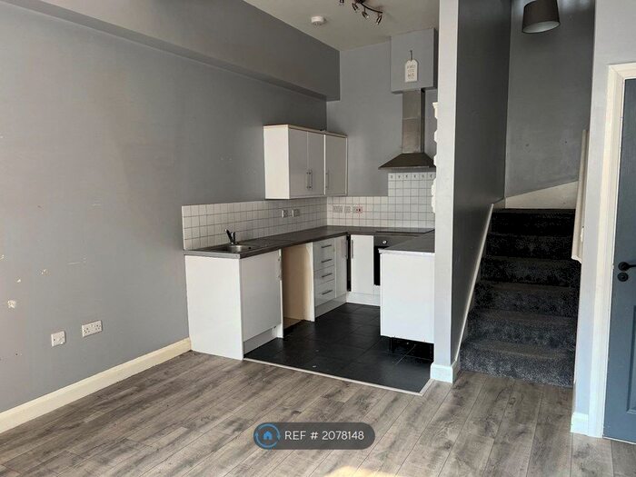 2 Bedroom Terraced House To Rent In Caves Mews, St Leonard's On Sea, TN38