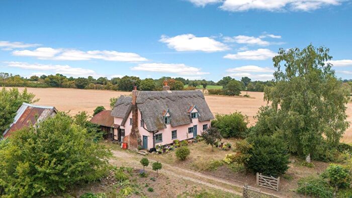 3 Bedroom Detached House For Sale In Walsham-Le-Willows, Suffolk, IP31