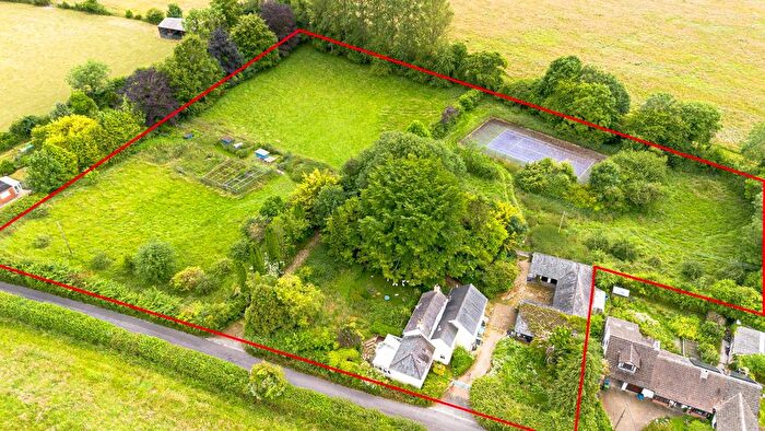 4 Bedroom Detached House For Sale In Marsh Lane, Cherhill, Calne, SN11