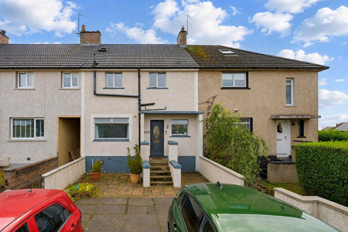 4 Bedroom Terraced House For Sale In Watson Place, Dunfermline, KY12