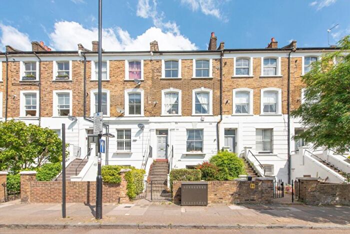 2 Bedroom Flat For Sale In Mildmay Grove North, Newington Green, N1
