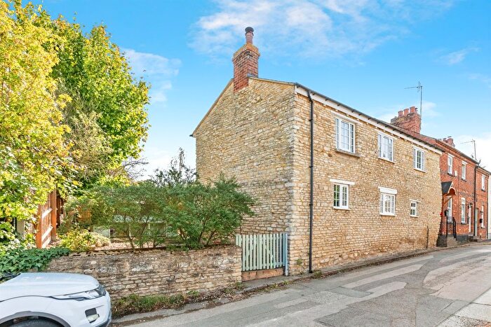 4 Bedroom Cottage For Sale In Church Way, Grendon, Northampton, NN7