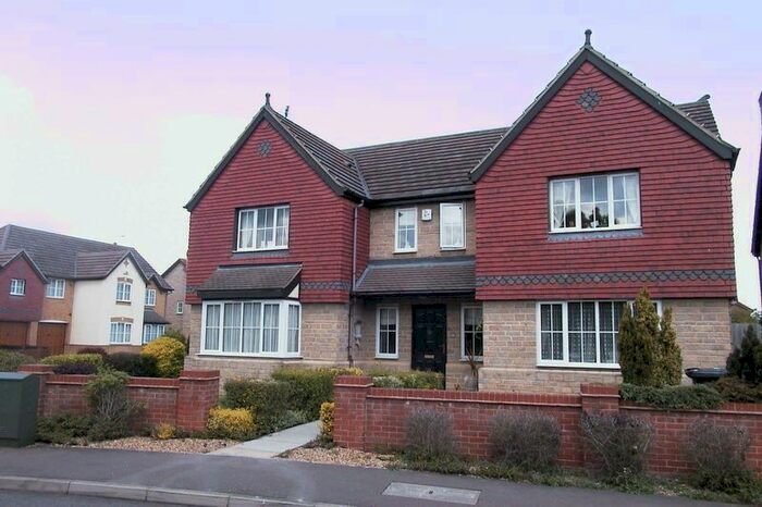 5 Bedroom Detached House To Rent In Gretton Close, Botolph Green, Peterborough, PE2