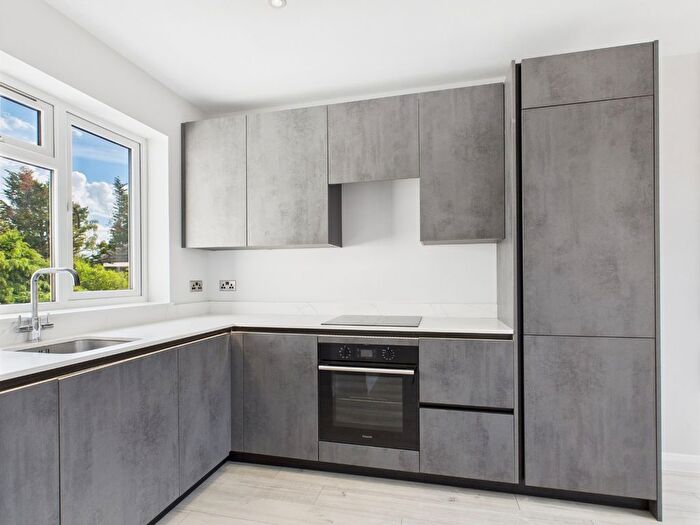 2 Bedroom Maisonette To Rent In Sidcup, Kent, DA14