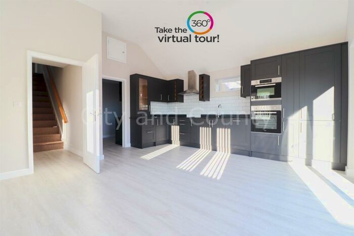 3 Bedroom Detached Bungalow To Rent In Harrington Drive, Crowland, Peterborough, PE6