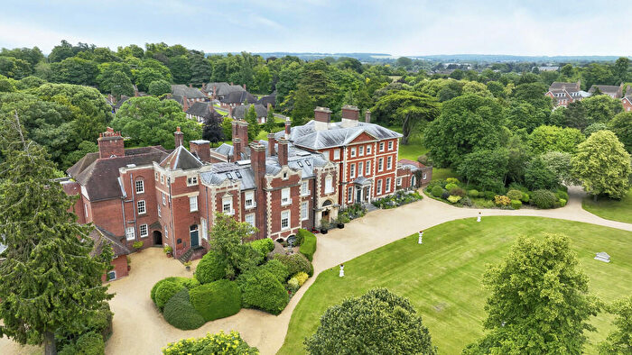 3 Bedroom Apartment For Sale In Exning, Suffolk, CB8