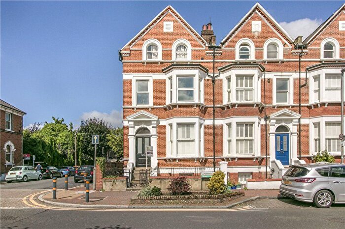1 Bedroom Flat To Rent In Oxford Road, Putney, SW15