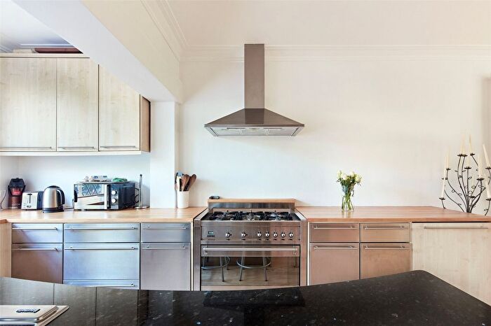 5 Bedroom Detached House To Rent In Sutherland Grove, Putney, London, SW18