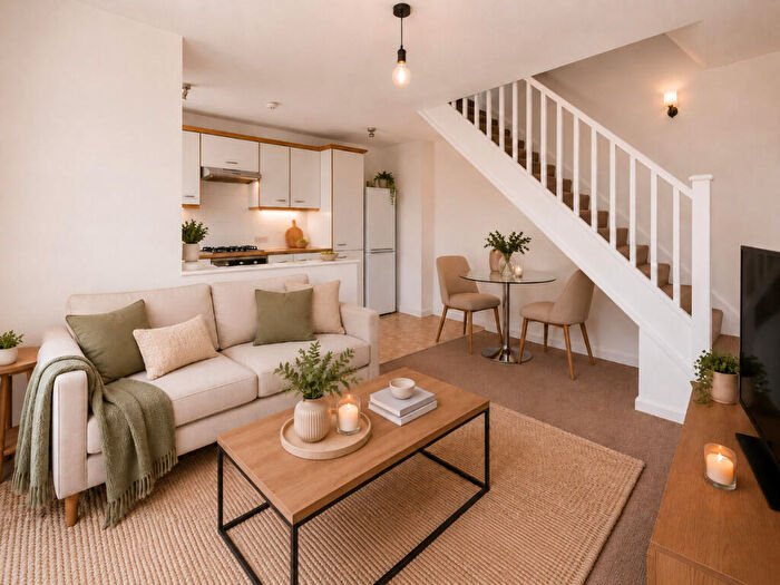 1 Bedroom End Of Terrace House For Sale In Ongar Road, Brentwood, CM15