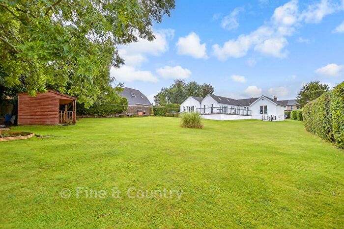 5 Bedroom Detached House For Sale In New Road, Eythorne, Dover, Kent, CT15