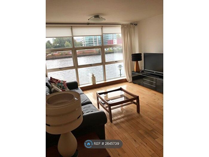 2 Bedroom Flat To Rent In Mariners Wharf, Newcastle Upon Tyne, NE1