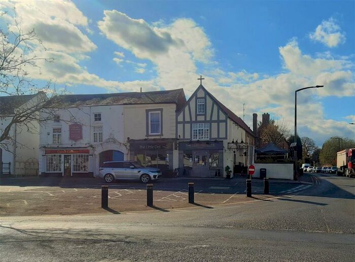 1 Bedroom Flat To Rent In Market Place, Bawtry, Doncaster, DN10