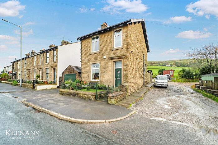 3 Bedroom Detached House For Sale In Burnley Road, Edenfield Ramsbottom, Bury, BL0