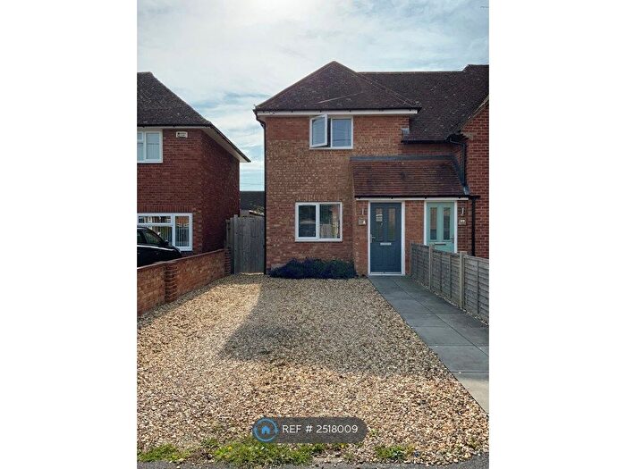 2 Bedroom End Of Terrace House To Rent In Richmere Road, Didcot, OX11