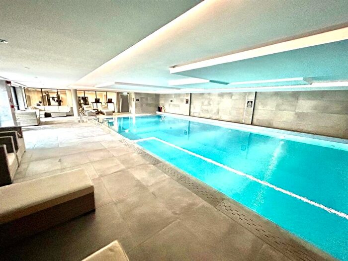 2 Bedroom Flat To Rent In Hallam Towers, A Fulwood Road, Sheffield, S10