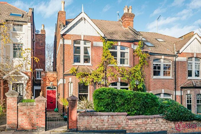 4 Bedroom Terraced House For Sale In Wolseley Road, London, N8