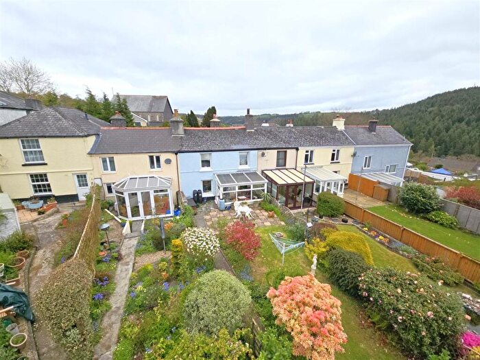 2 Bedroom Cottage For Sale In Calstock Road, Gunnislake, PL18