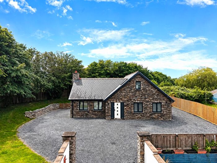 4 Bedroom Detached House For Sale In Bwrw Road, Loughor, SA4
