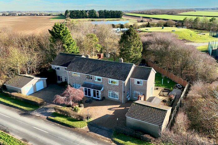 4 Bedroom Semi-Detached House For Sale In Fordham Road, Isleham, CB7