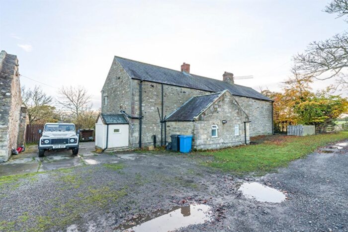 4 Bedroom Farm House To Rent In Newton Park, Mitford, NE61