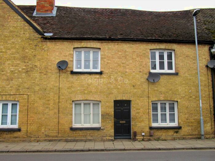1 Bedroom House To Rent In St. Marys Street, Eynesbury, PE19