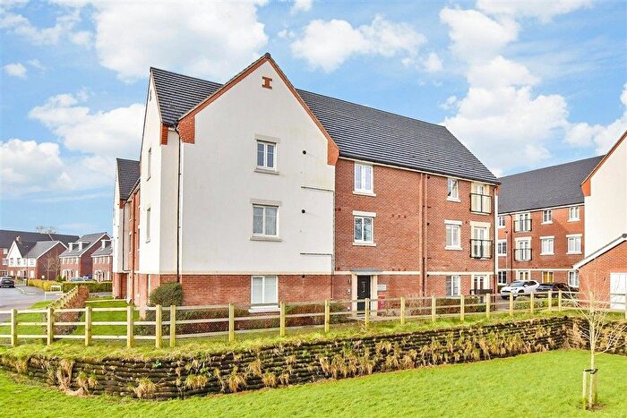 2 Bedroom Flat For Sale In Cornwell Avenue, Forge Wood, Crawley, West Sussex, RH10