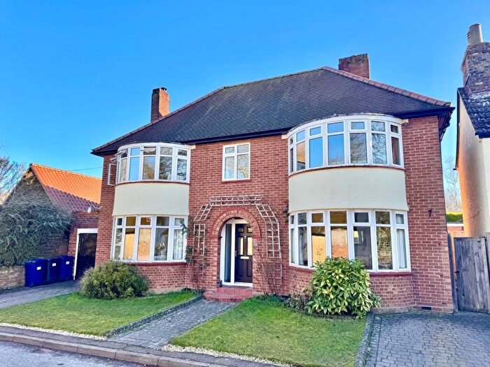 4 Bedroom Detached House For Sale In High Street, Guilden Morden, Royston, SG8