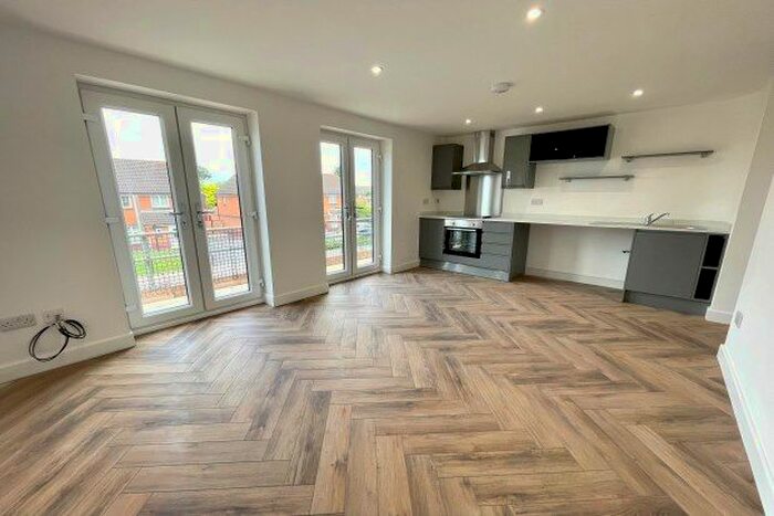 2 Bedroom Flat To Rent In Grange Road, Coventry, CV6