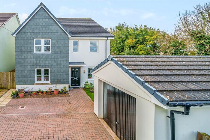5 Bedroom Detached House For Sale In Rowan Road, Wadebridge, PL27