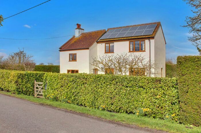 3 Bedroom Detached House For Sale In Goredike Bank, Gorefield, PE13