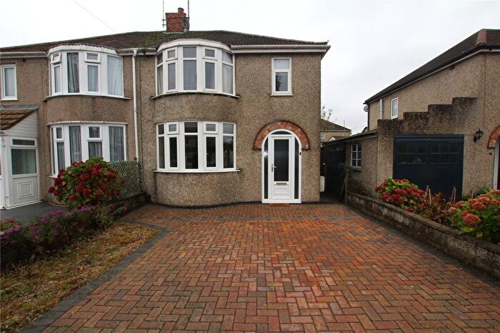 4 Bedroom Semi-Detached House To Rent In Somerset Road, Swindon, Wiltshire, SN2