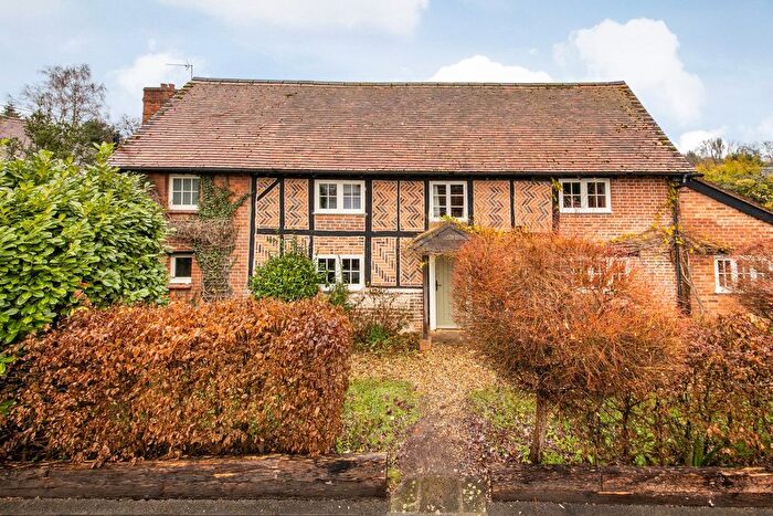4 Bedroom Detached House To Rent In Burcot, South Oxfordshire, OX14