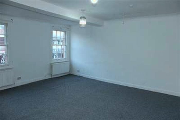 2 Bedroom Flat To Rent In Sheep Street, Stratford Upon Avon, CV37