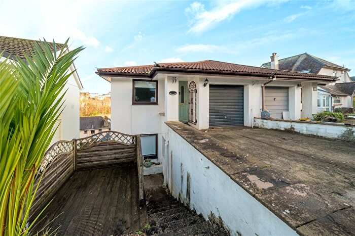 6 Bedroom Semi Detached House For Sale In Clennon Park, Paignton, Devon, TQ4